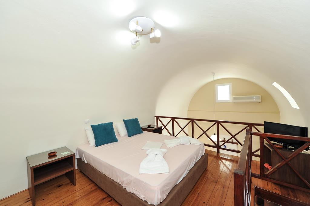 Ferienwohnung Asterolithos Fira  Exterior foto