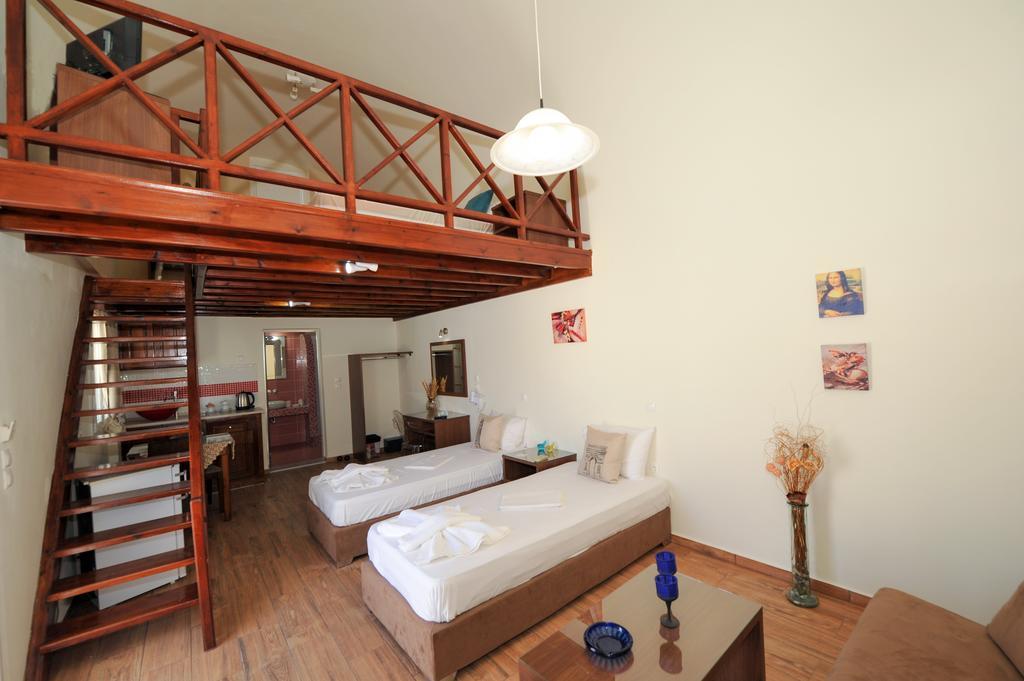 Ferienwohnung Asterolithos Fira  Exterior foto